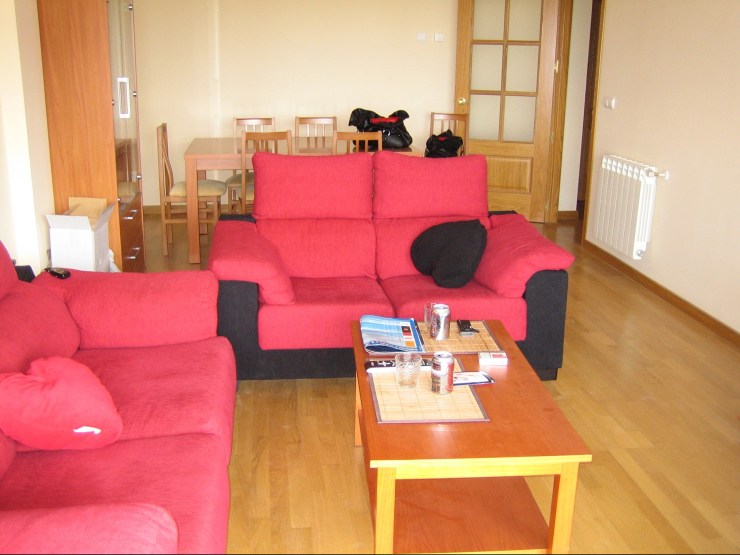 3 soffgruppen vardagsrummet granada ankomst 26